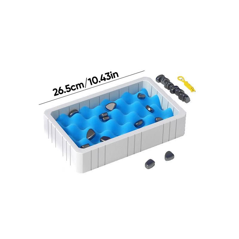 Magnetic chess set for clever minds on the go