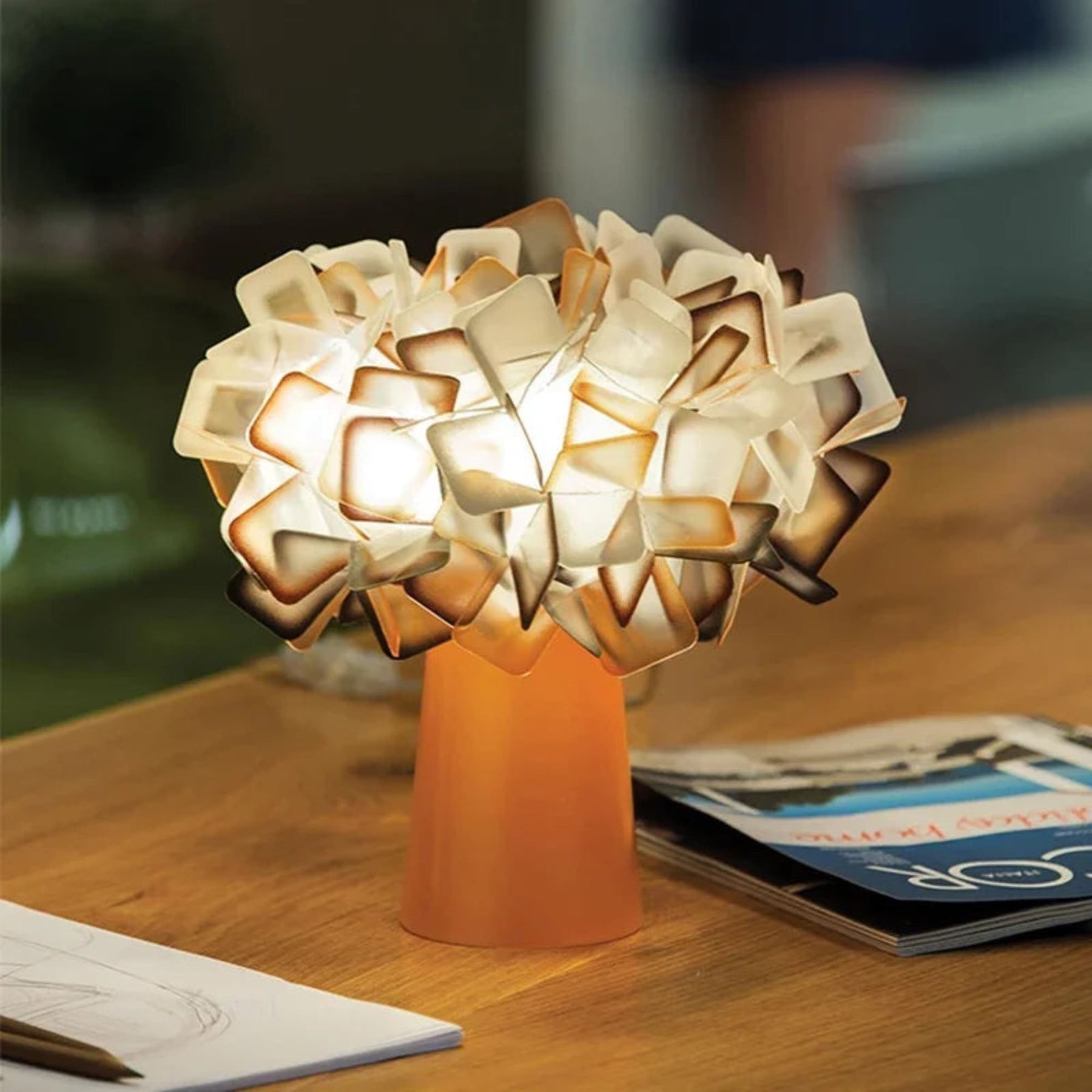 LumaTouch Elegant LED Desk Lamp