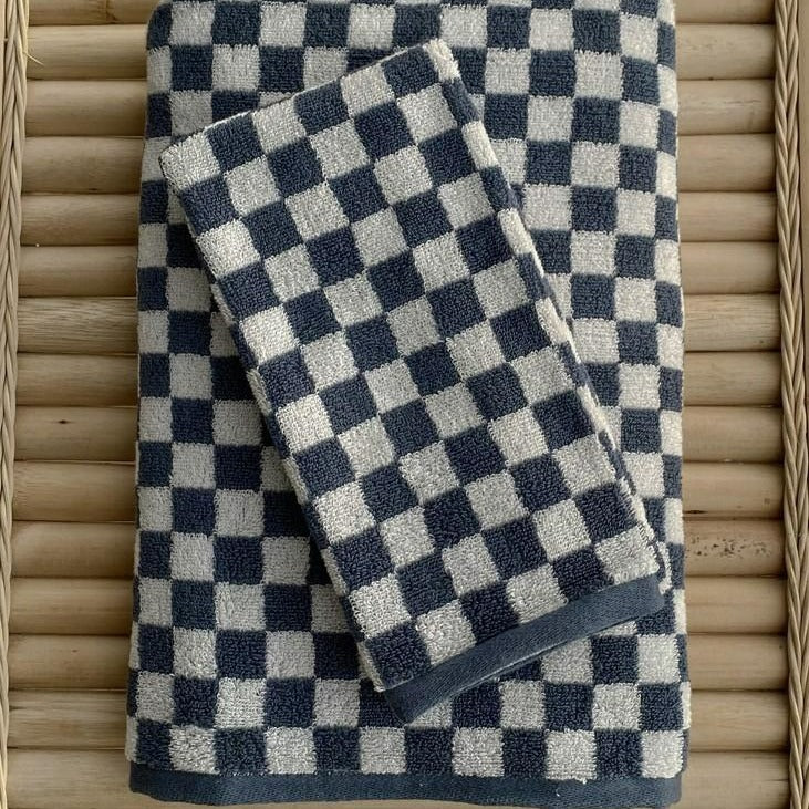 Classic Checkerboard Towel Collection