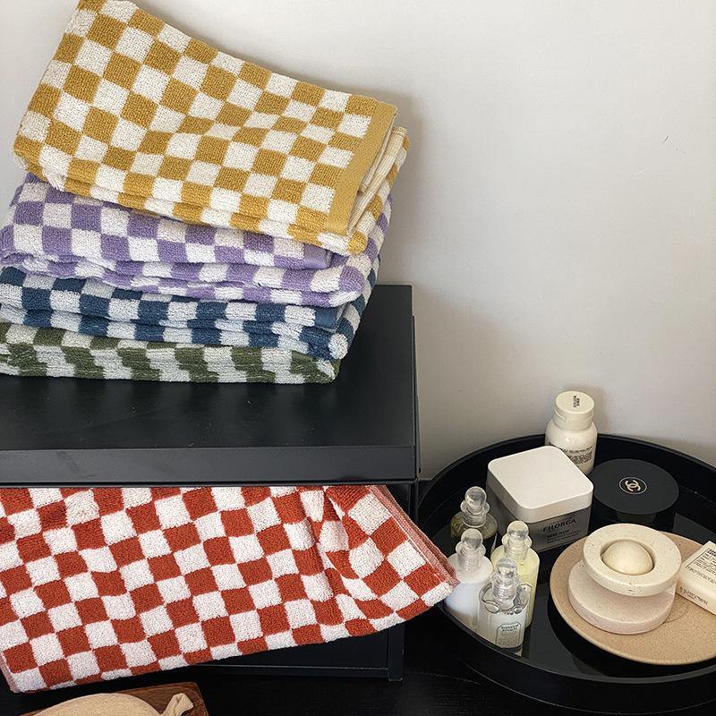 Classic Checkerboard Towel Collection