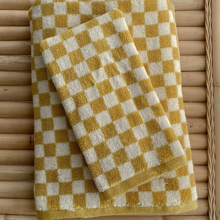 Classic Checkerboard Towel Collection