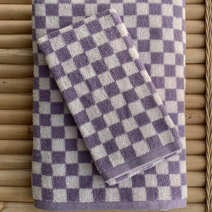 Classic Checkerboard Towel Collection