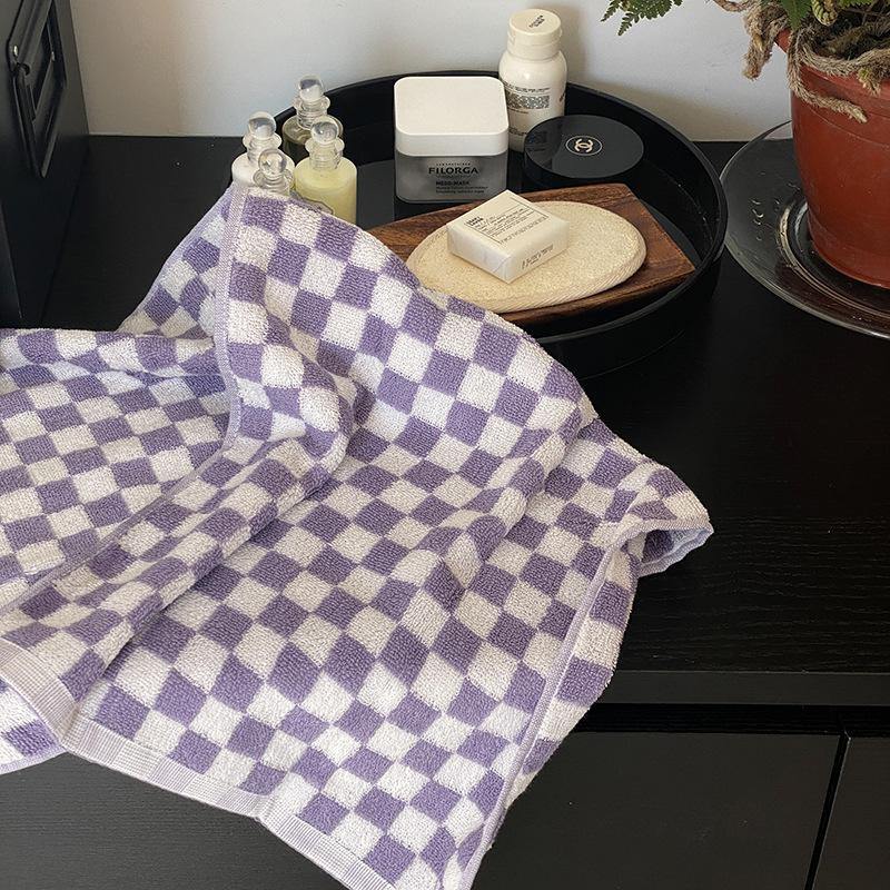 Classic Checkerboard Towel Collection