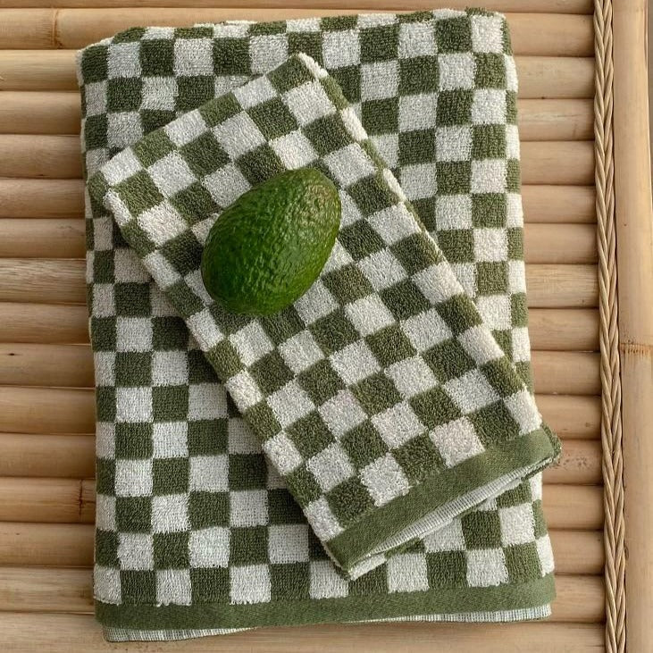 Classic Checkerboard Towel Collection