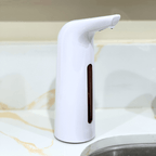 CLEANWAVE – Touchless Automatic Soap Dispenser for Hygienic Handwashing