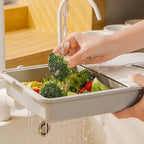 Cutting board with grater & blade change – Incl. practical hand guard