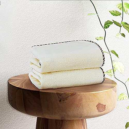 Solenza Premium Bath Towel | Lightweight microfiber towel with fast-dry technology
