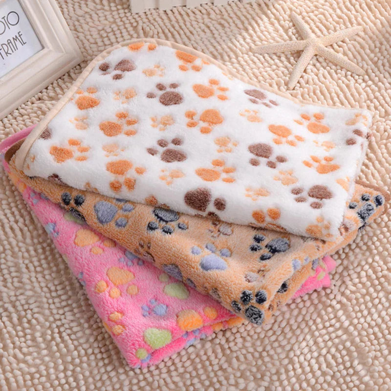 CozyPaw™ Dog Blanket (Buy 1, Get 1 FREE)