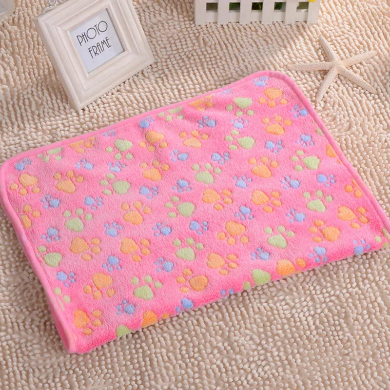 CozyPaw™ Dog Blanket (Buy 1, Get 1 FREE)