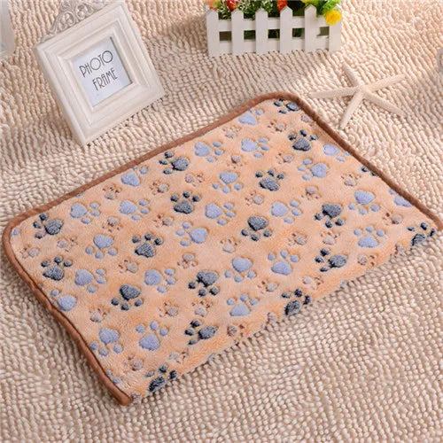 CozyPaw™ Dog Blanket (Buy 1, Get 1 FREE)