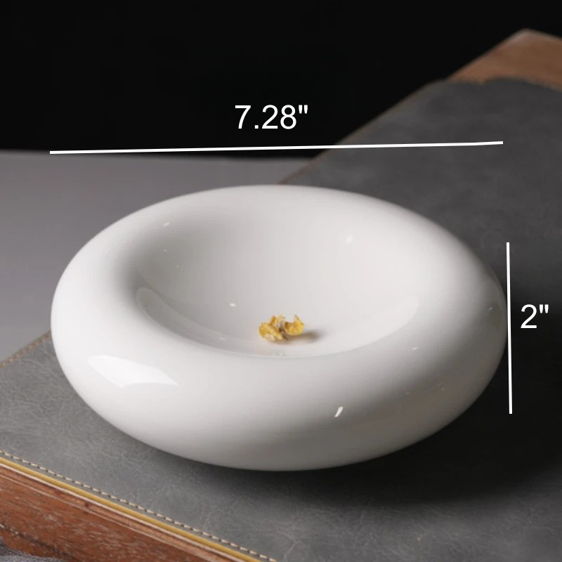 White Ceramic Plate with Double-Layer Insulation