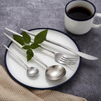 Modern Silver Cutlery Utensil Set