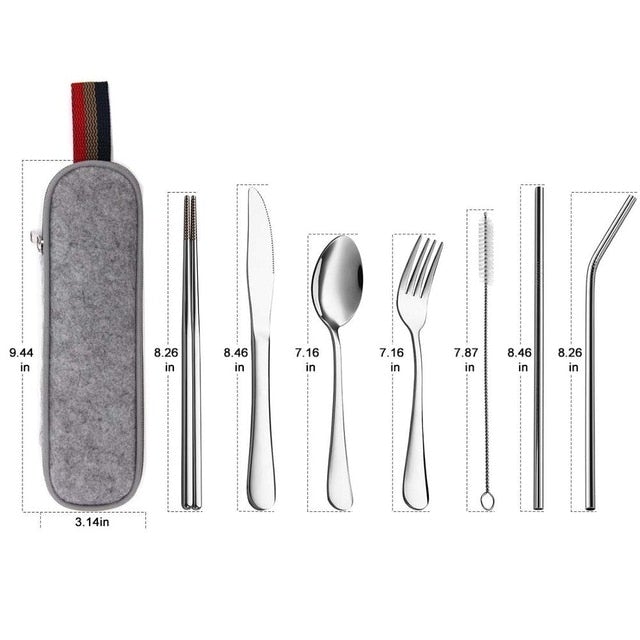 Cutlery set with portable case