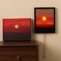 SunFrame – Soothing evening calm in warm golden glow