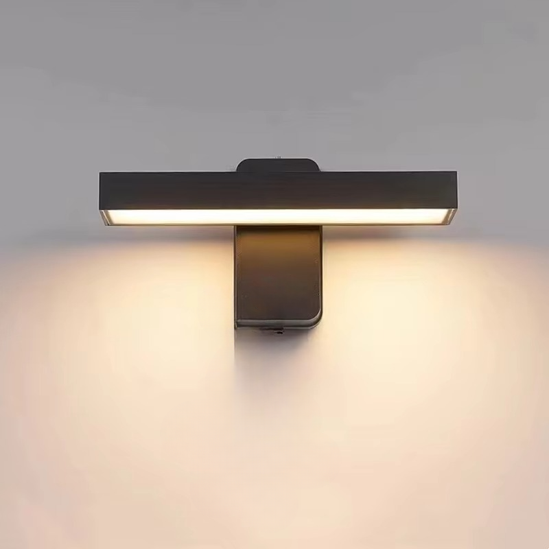 Adjustable PIR Motion Sensor Outdoor Wall Lamp - IP65 Waterproof, Ideal for Exterior Entrance and Porch