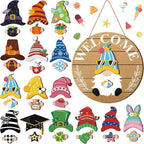 The best Christmas decorationsInterchangeable welcome sign with wooden gnome