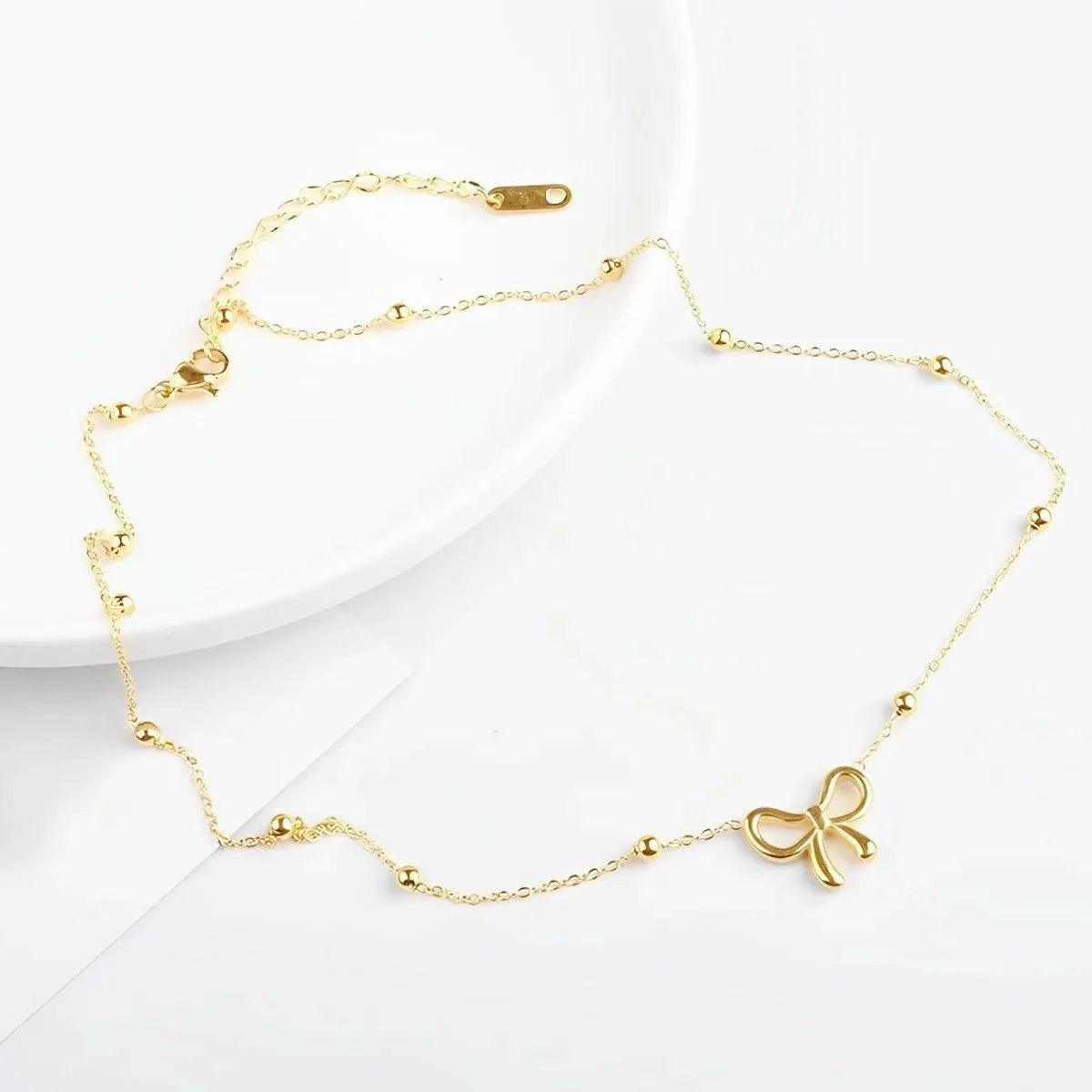 Dainty Feminine Bow Necklace