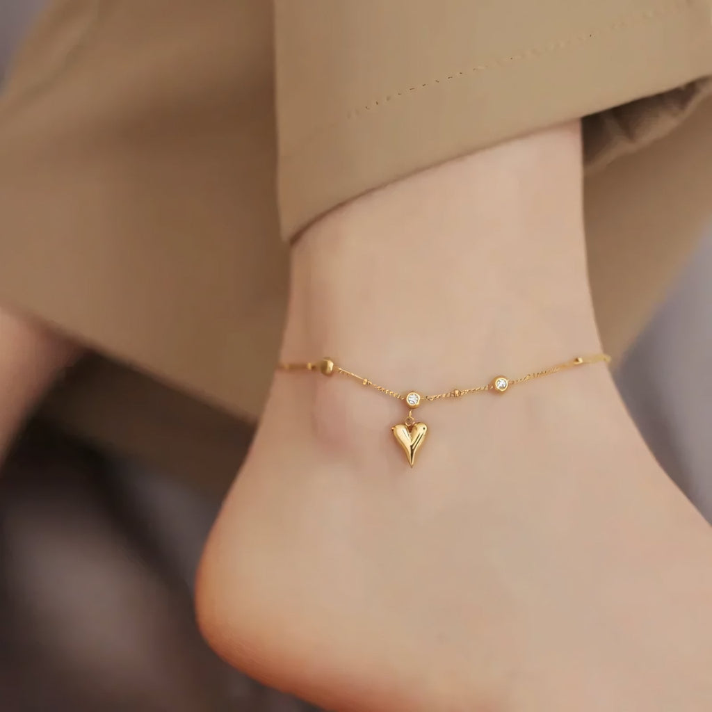 Dainty Romantic Heart Diamond Anklet
