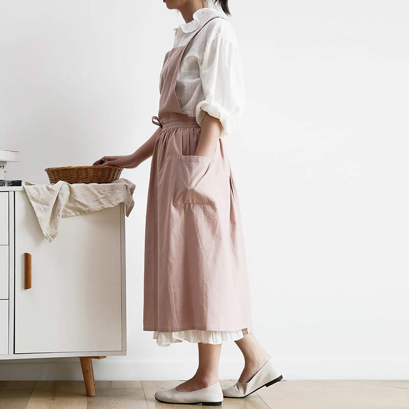 Waterproof cotton apron with practical pockets – ChefMate