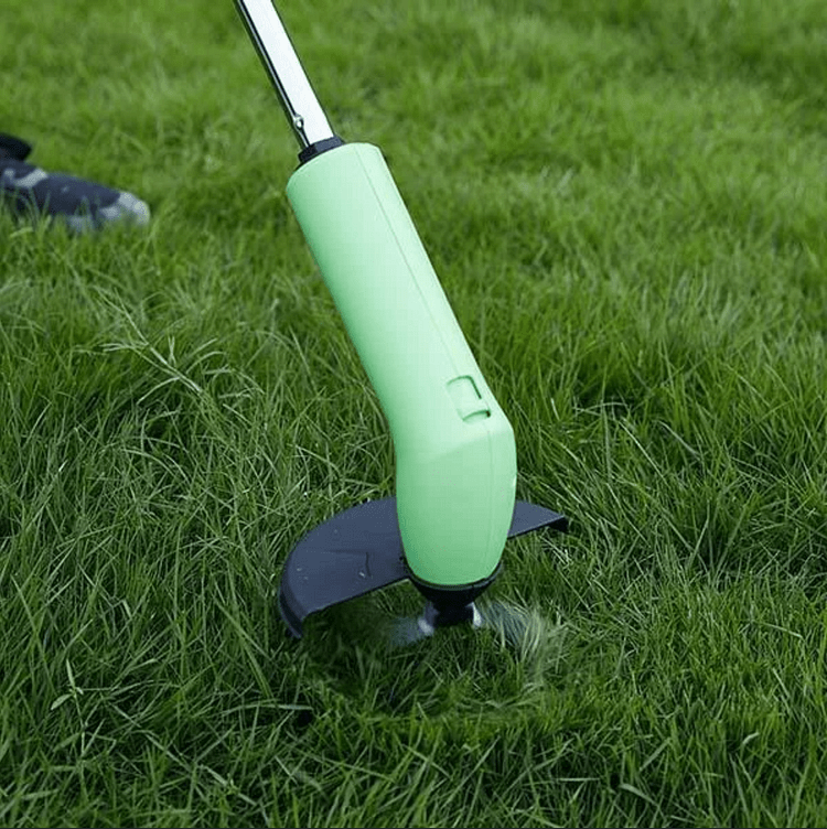 Portable Grass Shears Wireless and Ergonomic for Maximum Control