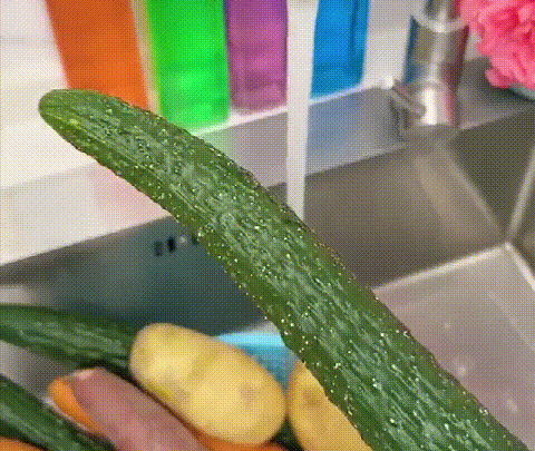 Fruit and Vegetable Cleaning Brush
