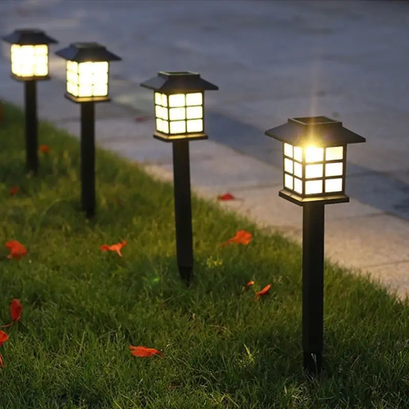 Solar Garden Lights in Lantern Style – Waterproof LED Path Lighting for Outdoor Areas