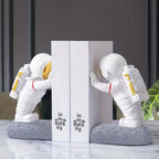 SpaceHold - Astronaut Bookends for a Space Theme