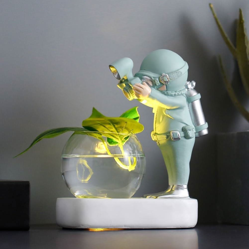 ASTROVA – Creative Astronaut Plant Vases for Modern Living