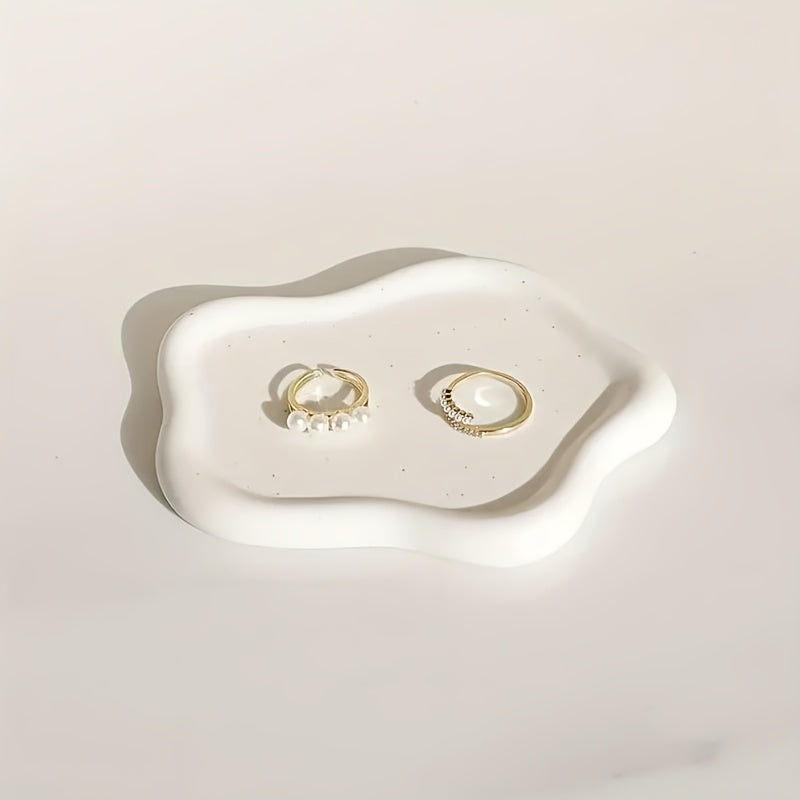 CloudTray - Playful Ceramic Jewelry Tray for Stylish Organization