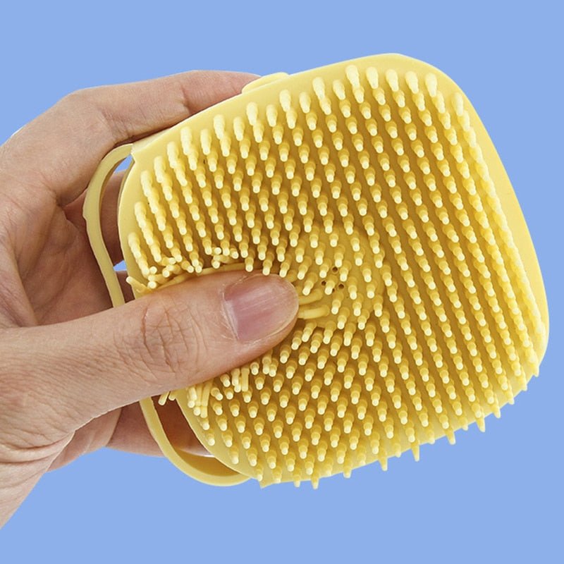 DOGEASE – Grooming Brush with Integrated Shampoo Dispenser & Massage Function