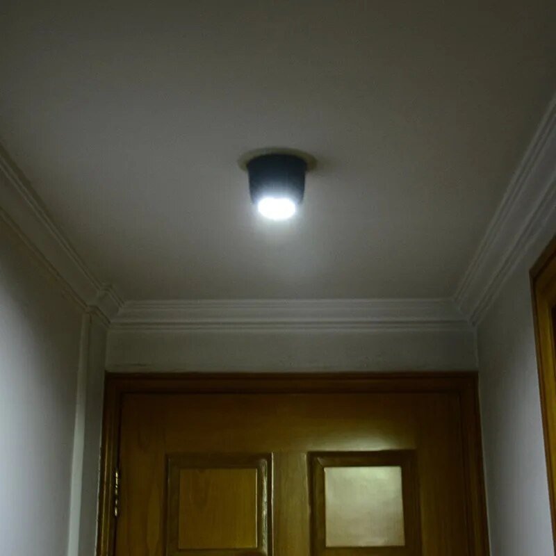 Motion Glow - Illuminate your outdoor space - Advanced security - Motion detection