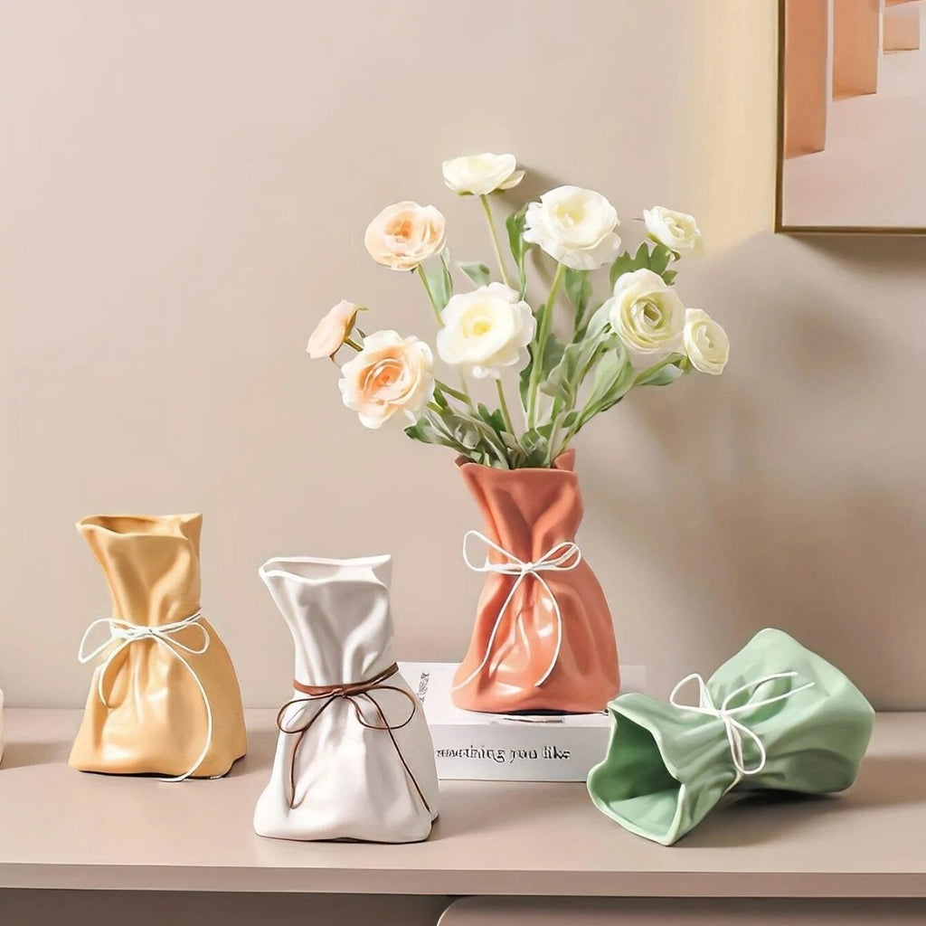 Elegant vase - Recycled - Refined design - Eco-friendly and chic