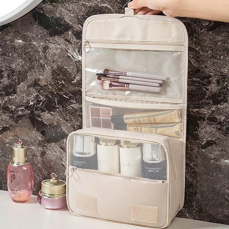 Practical travel - Easy access to cosmetic and grooming products
