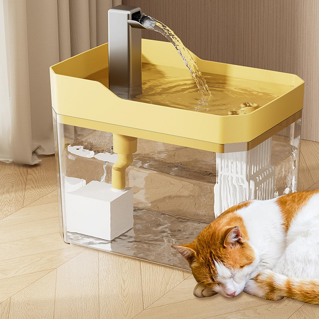 Automatic water dispenser for pets