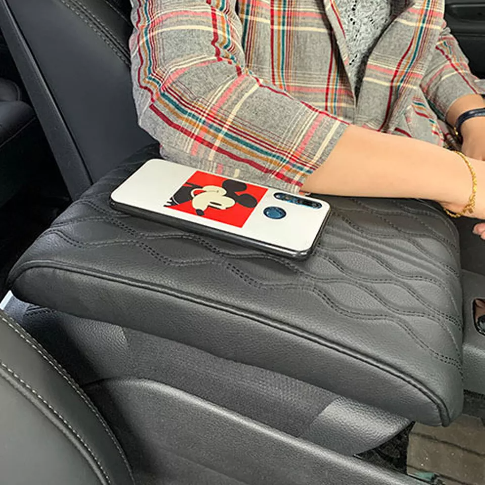 Universal Leather Armrest Cushion | Durable, comfortable and universally applicable