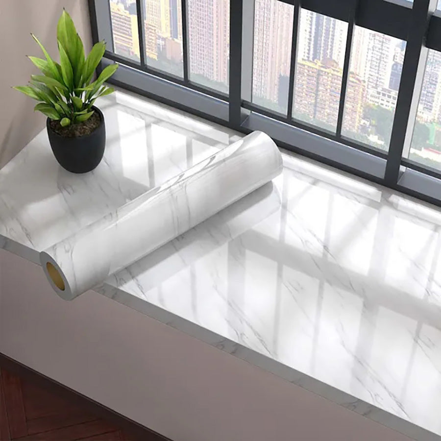 Adhesive tape waterproof and removable