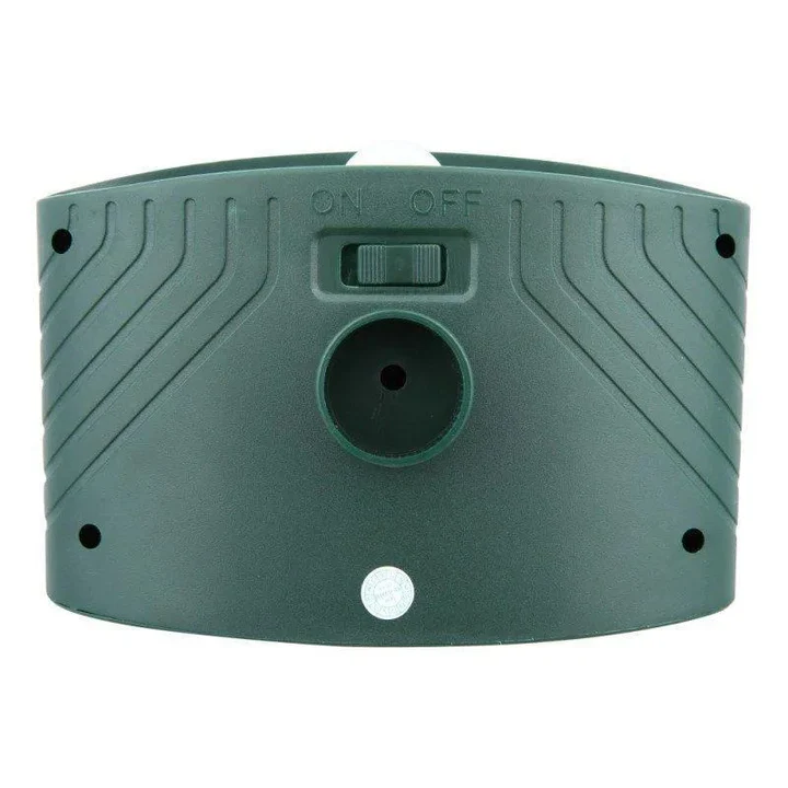 Solar Powered Ultrasonic Deer Repeller, Pack Of 4