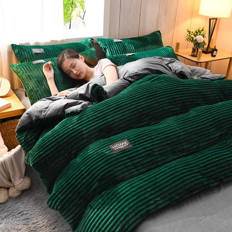 Velvet Fleece Blanket Cover for Ultimate Comfort – Soft, Warm, and Cozy Bedding Solution