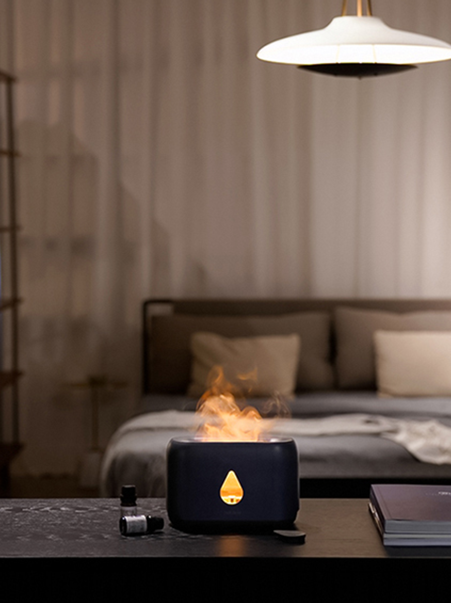 Scent flames aroma diffuser