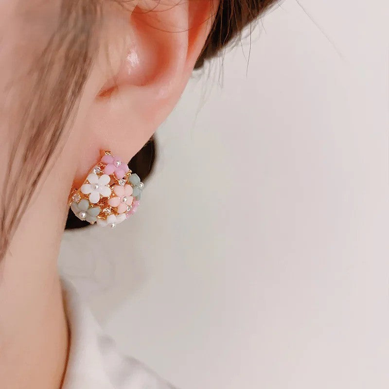 Zircon Pearl Flower Elegant Earrings