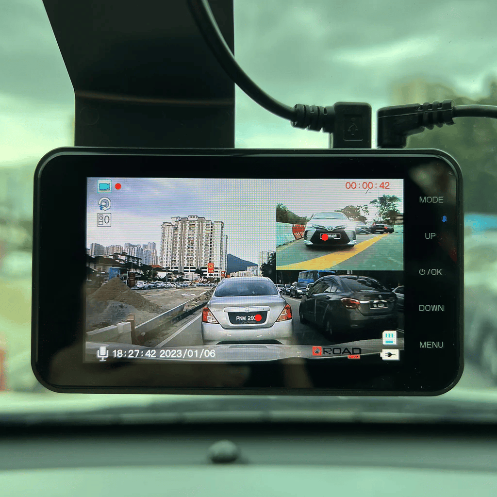 Dashcam with two lenses, 1080P HD and night vision - 170° wide angle