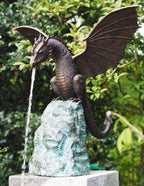 Precision Casting Fire-breathing Dragon Sculpture Waterscape