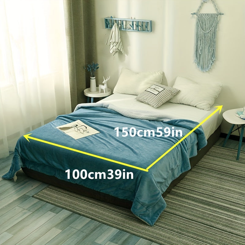 LuxeFlannel – Double-sided Sherpa Blanket for Ultimate Comfort