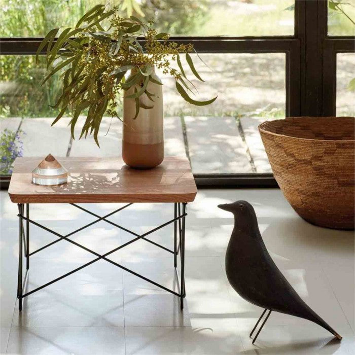 BirdCraft - Vintage-inspired Bird Sculpture
