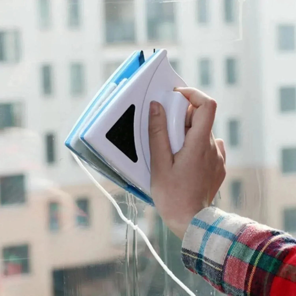 EasyClean Magnetic Window Cleaning Tool