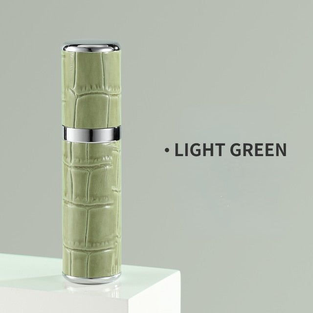 Travel fragrance diffuser