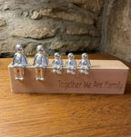 TimelessFamily – The sculpture that makes love visible