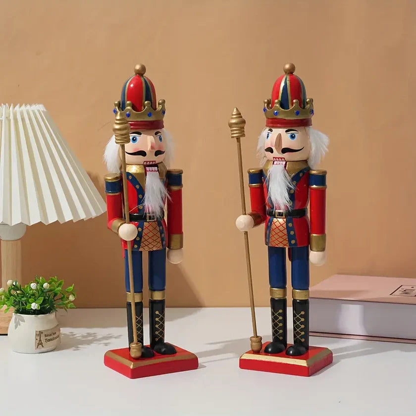 FestiveGuard - Traditional nutcracker decoration for Christmas coziness