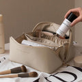 Cosmetic bag | Elegant and spacious | Practical storage