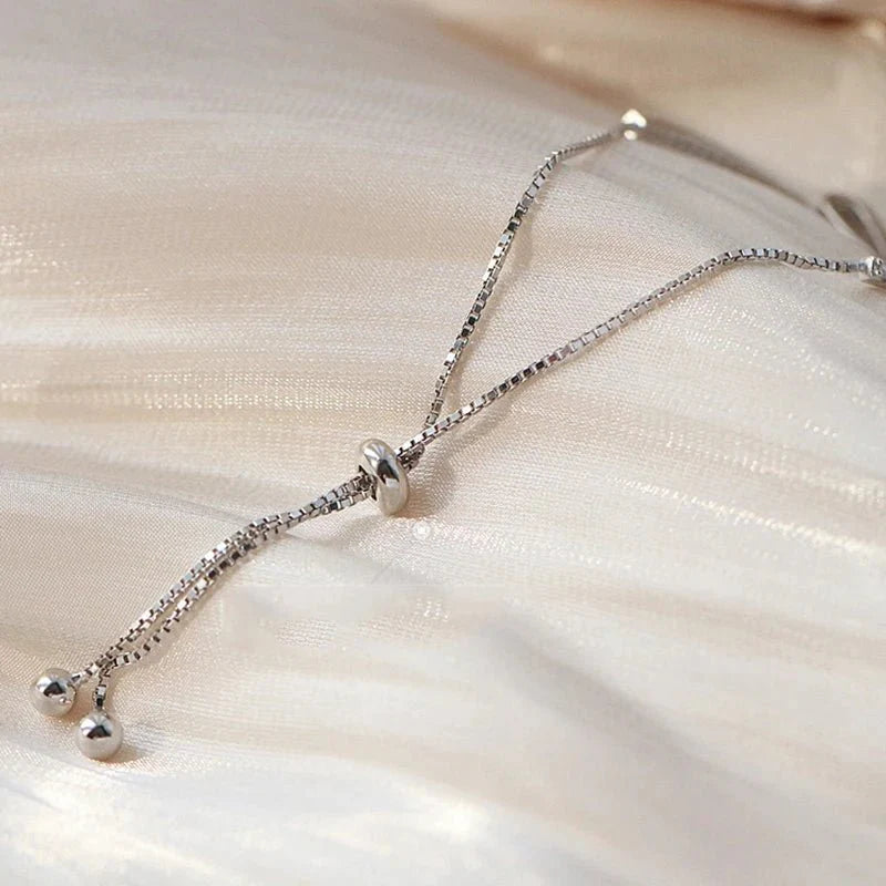 Elegant Diamond Bow Bracelet